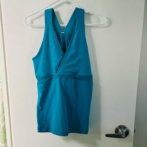 Lululemon yoga / running top